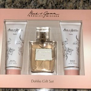 🔥2/$60🔥*NEW* Badgley Mischka DAHLIA Gift Set